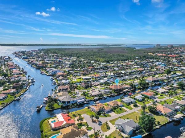Cape Coral, 123 54th St, Cape Coral, Florida 33914, image 1
