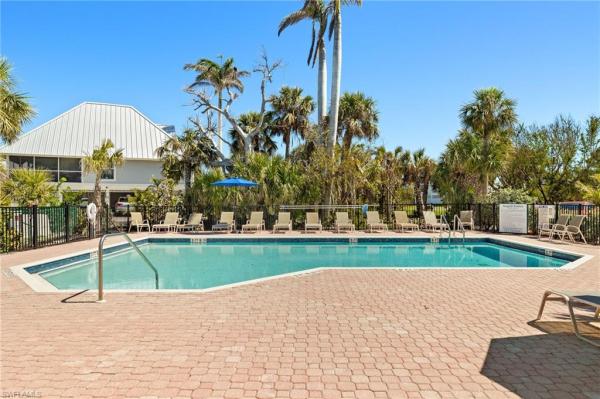 Seagull Estates, 203 Daniel Dr, Sanibel, Florida 33957, image 2