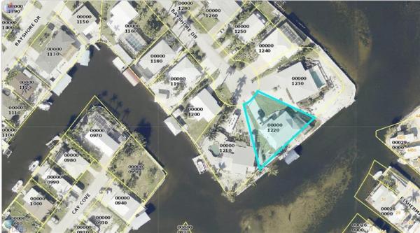 Island Harbors, 2480 Bayshore Dr, Matlacha, Florida 33993, image 1