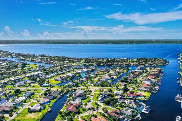 Cape Coral, 5309 Baypoint Ct, Cape Coral, Florida 33904, image 1