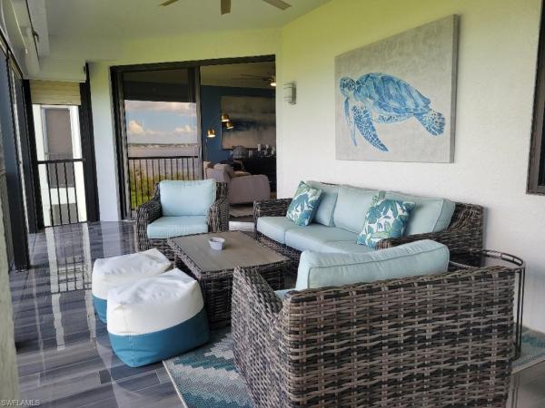 Palmas Del Sol, 11620 Court Of Palms #403, Fort Myers, Florida 33908, image 2