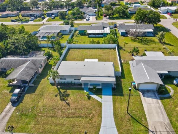 Cape Coral, 1524 NE 4th Ln #, Cape Coral, Florida 33909, image 2