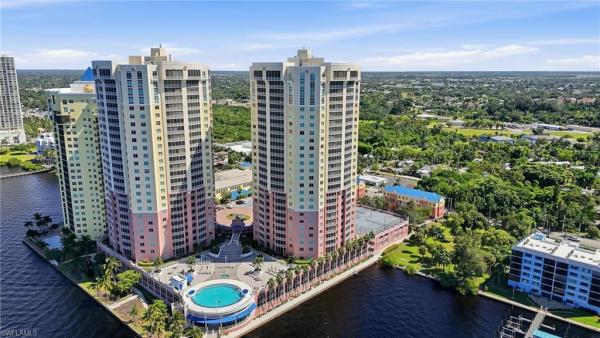 Riviera, 2743 First St #109, Fort Myers, Florida 33916, image 1