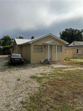 Russell Park, 331 Balboa Ave, Fort Myers, Florida 33905, image 1