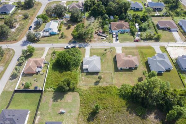 4204 SW 34th St, Lehigh Acres, Florida 33976, image 1