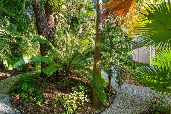 McGregor Woods, 12488 Barrington Ct, Fort Myers, Florida 33908, image 2