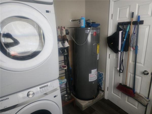 Harlem Heights, 4707 Duera Mae Dr, Fort Myers, Florida 33908, image 1