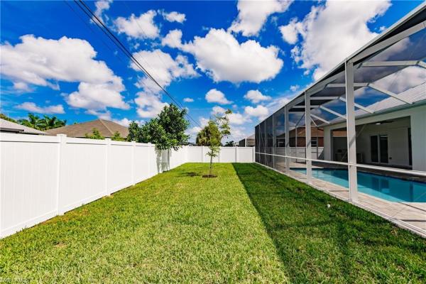 Cape Coral, 4000 16th Pl, Cape Coral, Florida 33914, image 2