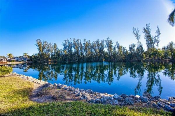Amberwood Lake, 16181 Amberwood Lake Ct #4, Fort Myers, Florida 33908, image 3