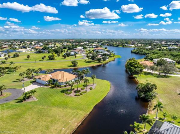 17324 Vogue Ct, Punta Gorda, Florida 33955, image 2