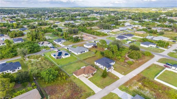 Lehigh Acres Residential, 3006 SW 4th St, Lehigh Acres, Florida 33972, image 1