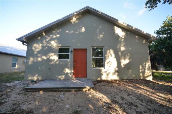 2218 Quality Life Center Way, Fort Myers, Florida 33916, image 1