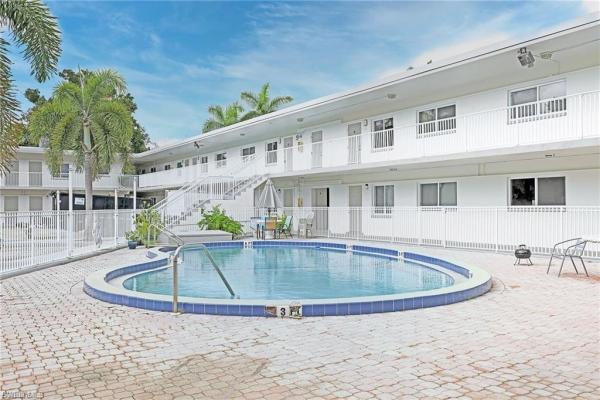 Ben-Mar, 2590 1st St #206, Fort Myers, Florida 33901, image 2
