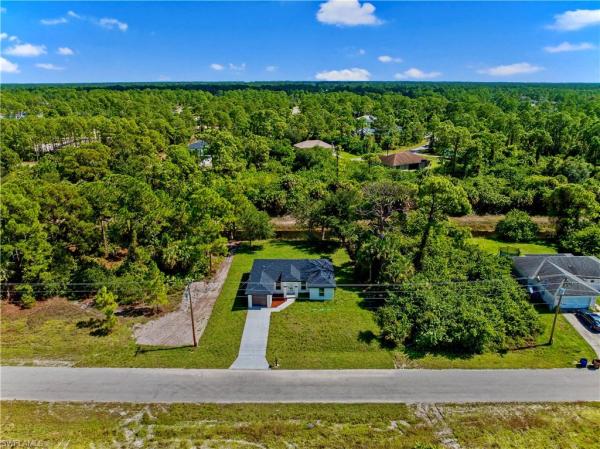 Lehigh Acres, 663 Hawthorne Ave S #, Lehigh Acres, Florida 33974, image 1