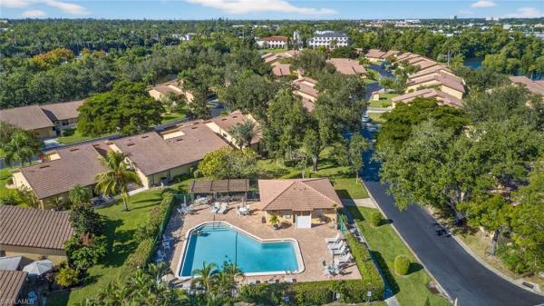 Governors Island At Pinebrook Lakes, 5490 Governors Dr, Fort Myers, Florida 33907, image 2