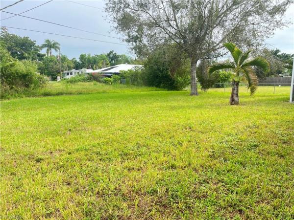 Fort Myers Shores, 13208 Fourth St, Fort Myers, Florida 33905, image 1