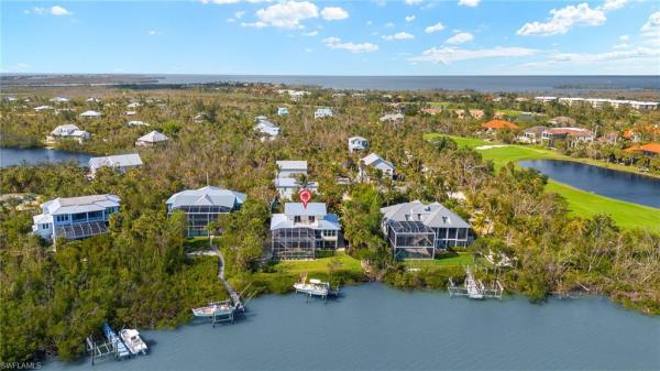 Betts, 2391 Shop Rd, Sanibel, Florida 33957, image 1