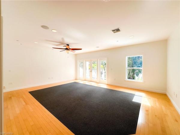 Riverwind Cove, 16470 Oakview Cir, Alva, Florida 33920, image 3
