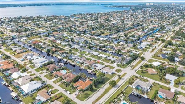 Cape Coral, 5305 Malaluka Ct, Cape Coral, Florida 33904, image 1