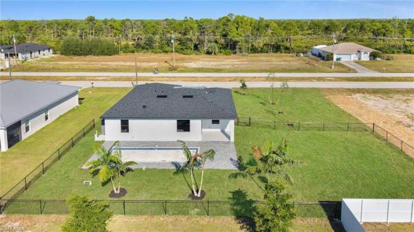 Cape Coral Residential, 510 Wilmington Pkwy, Cape Coral, Florida 33993, image 2
