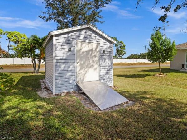 Cape Coral Residential, 4427 21st Pl, Cape Coral, Florida 33909, image 2