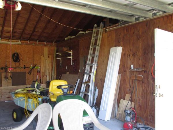 Pine Island, 13632 Banyan Dr, Bokeelia, Florida 33922, image 2