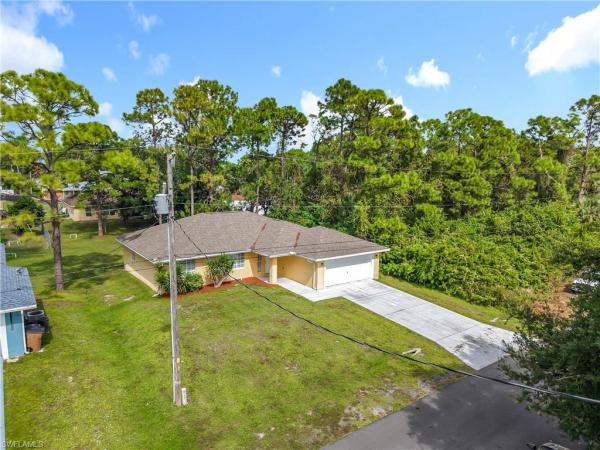 Lehigh Acres Residential, 2812 SW 4th St, Lehigh Acres, Florida 33976, image 1