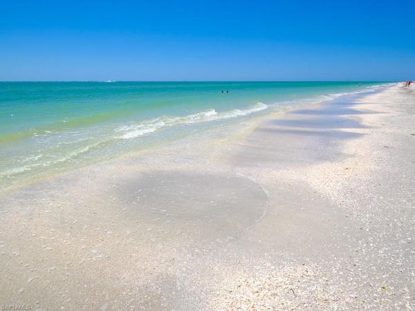 Las Conchas Del Mar, 810 Elinor Way, Sanibel, Florida 33957, image 1