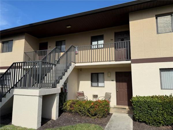 Pinewood South, 4790 Cleveland Ave #906, Fort Myers, Florida 33907, image 2