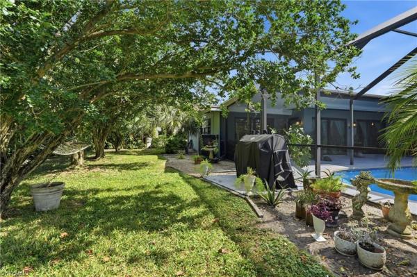 Yacht Club, 5314 Darby Ct, Cape Coral, Florida 33904, image 2