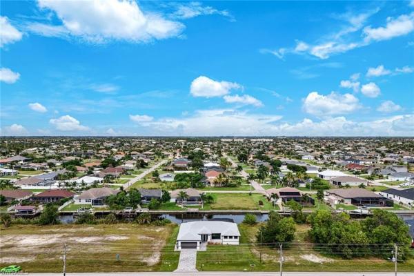 Cape Coral Residential, 2305 32nd St, Cape Coral, Florida 33914, image 1