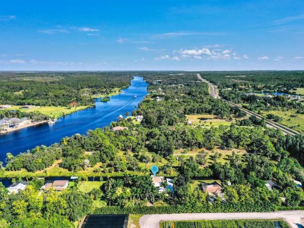 Alva Residential, 1891 Seminole Harbor Dr, Alva, Florida 33920, image 2