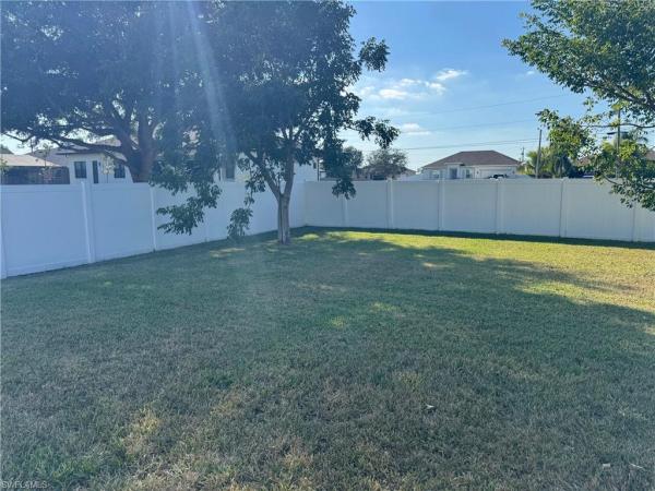 Cape Coral, 202 27th Ave, Cape Coral, Florida 33993, image 2