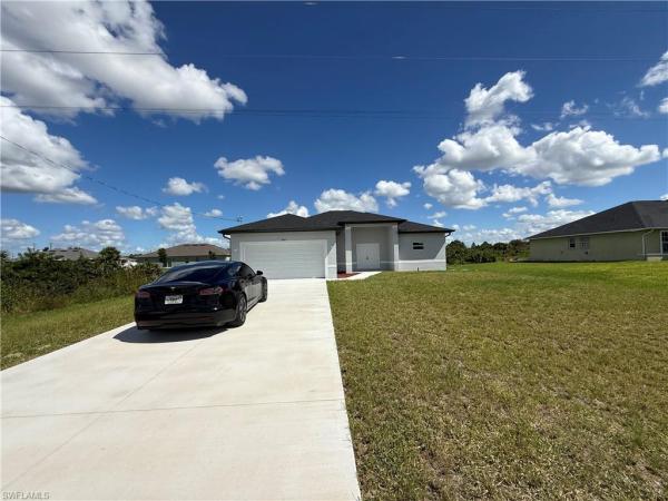 1027 Eisenhower Blvd, Lehigh Acres, Florida 33974, image 1