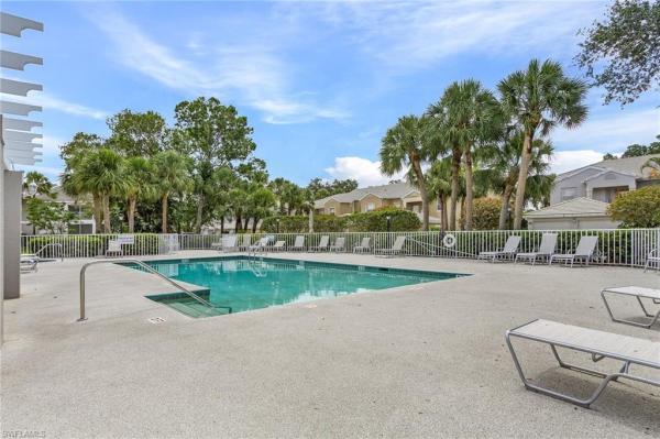 Lakeview At Summerwind, 12131 Summergate Cir #203, Fort Myers, Florida 33913, image 2