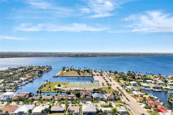 Yacht Club, 1110 Lenox Ct, Cape Coral, Florida 33904, image 3