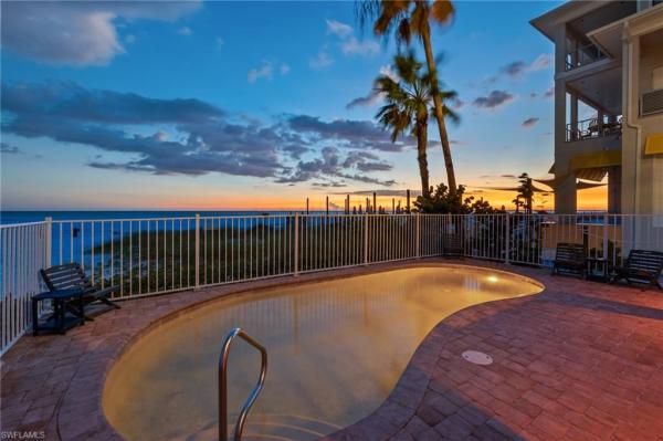 Crescent Beach, 70 E Ave, Fort Myers Beach, Florida 33931, image 2