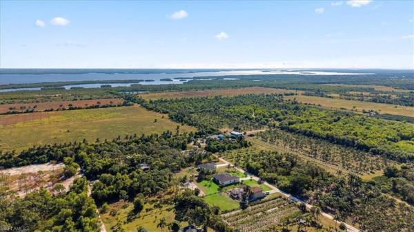 Kreamers Avocado, 6286 Fuller Dr, Bokeelia, Florida 33922, image 1