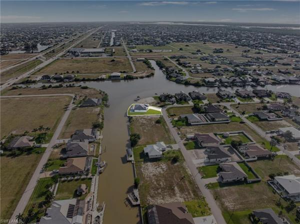 Cape Coral, 1003 33rd Ave, Cape Coral, Florida 33993, image 2