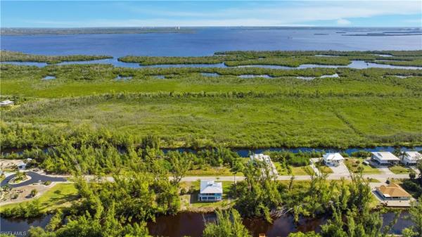 3811 Crestwell Ct, Other, Florida 33956, image 1