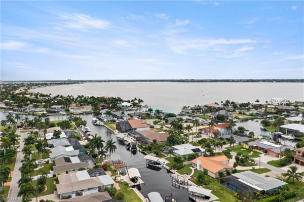 Cape Coral, 134 SW 57th Ter #, Cape Coral, Florida 33914, image 2