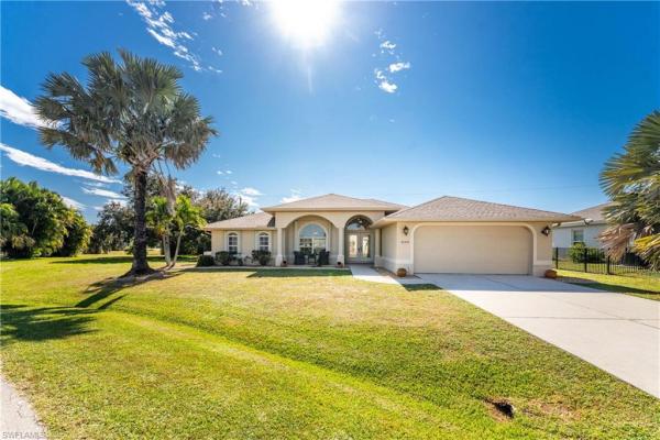 25355 Cadiz Dr, Punta Gorda, Florida 33955, image 1
