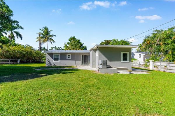Alabama Grove Terrace, 327 Montgomery Ave, Fort Myers, Florida 33905, image 1