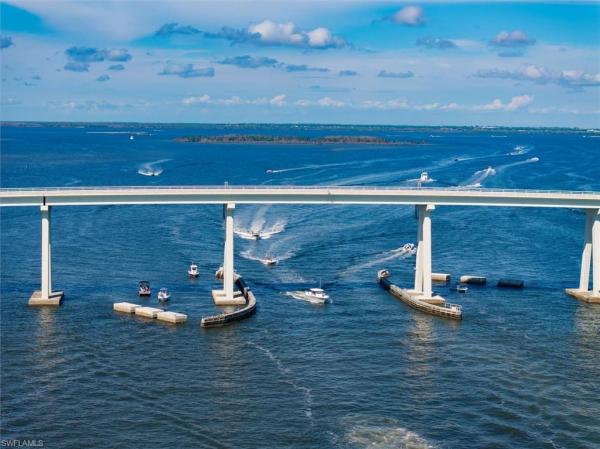 Fort Myers No HOA, 15271 Tahitian Dr, Fort Myers, Florida 33908, image 1