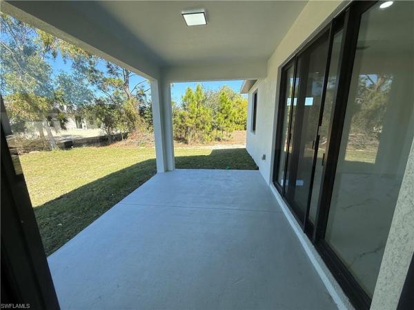 Lehigh Acres, 716 S Castlestone Ave, Lehigh Acres, Florida 33974, image 2