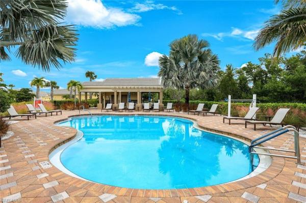 Lucaya, 10436 Peso Del Rio Dr, Fort Myers, Florida 33908, image 2