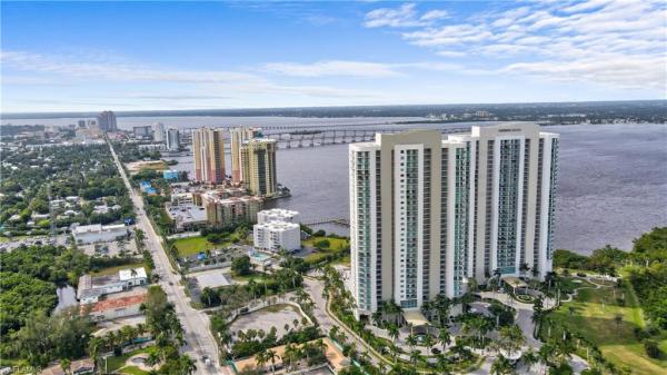 3000 Oasis Grand Blvd #1401, Fort Myers, Florida 33916, image 1