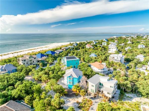 Castaway Key, 4560 Conch Shell Dr, Upper Captiva, Florida 33924, image 2