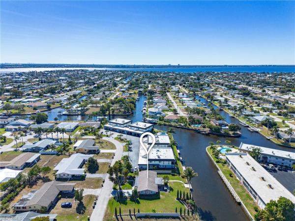 Cape Coral Residential, 4920 Viceroy St, Cape Coral, Florida 33904, image 2