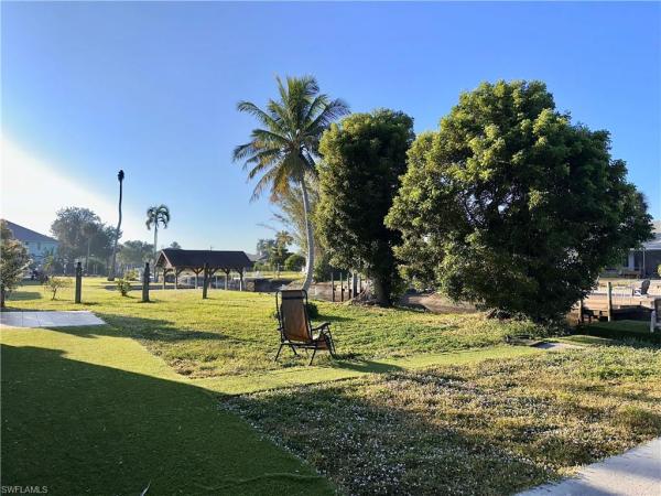 Island Park Woodlands, 6187 Island Park Ct, Fort Myers, Florida 33908, image 1